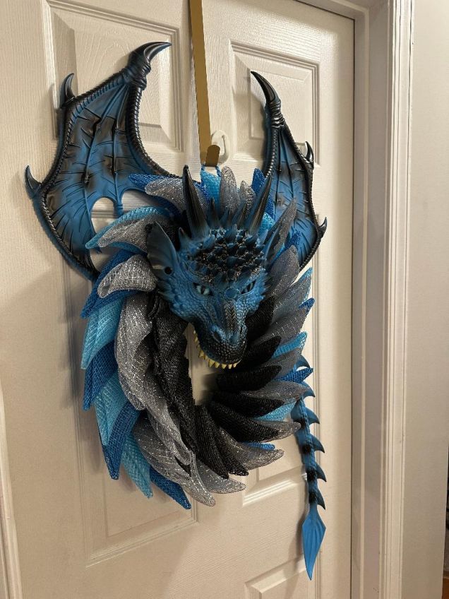 Wreath - Dragon Blue, Black & Silver