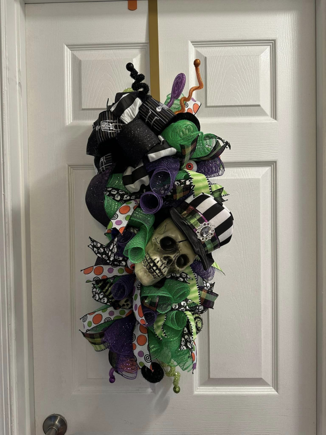 Wreath- Halloween Skull Swag